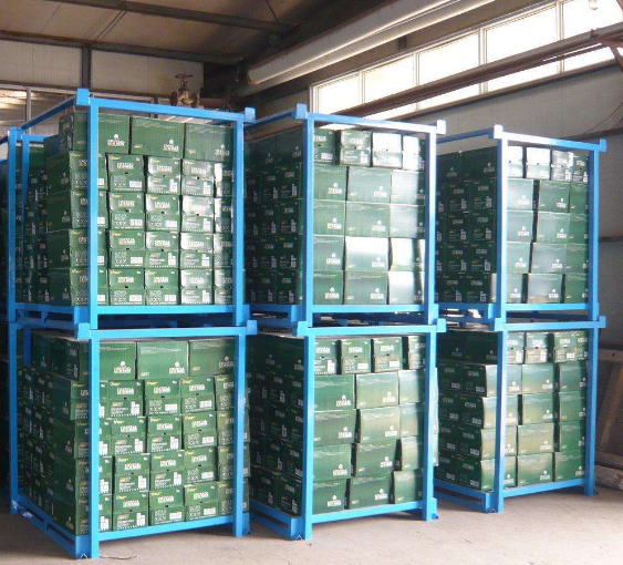 堆垛架在使用時(shí)有哪些注意事項(xiàng)？