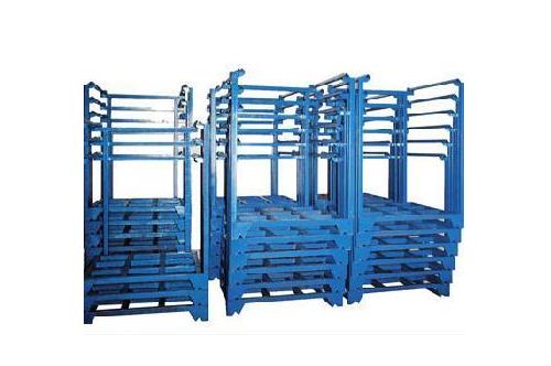 山東堆垛架在使用時要注意什么？