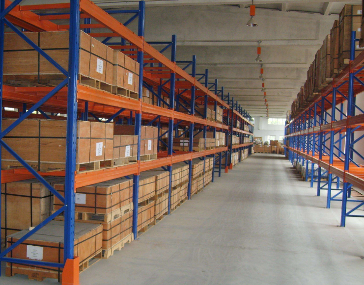 倉儲(chǔ)貨架的擺放設(shè)計(jì)要點(diǎn)